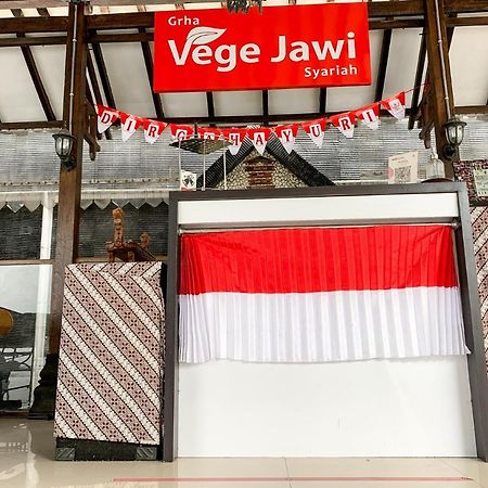 Grha Vege Jawi Syariah Mitra Reddoorz Hotel Yogyakarta Kültér fotó